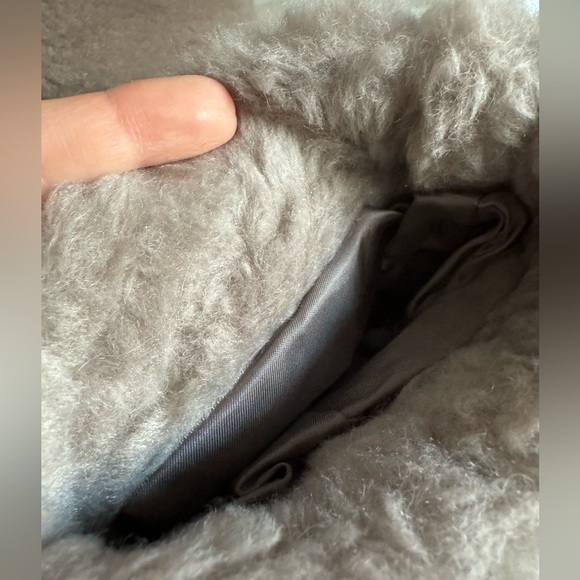 Babaton coat new without tag never worn - Picture 13 of 15